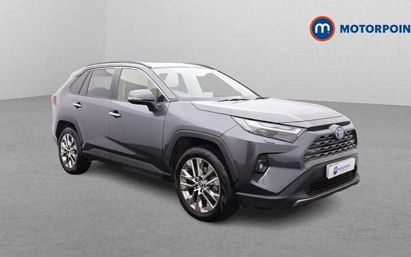 Used Toyota RAV4 218 HP (160 kW) 2025 Estate