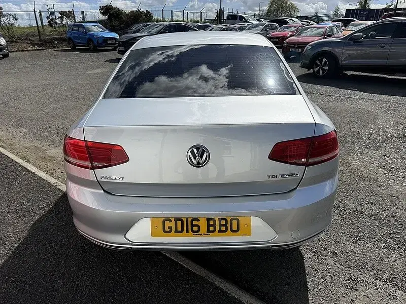 Used VW Passat S 120 HP (88 kW) 2016 Silver Sedan
