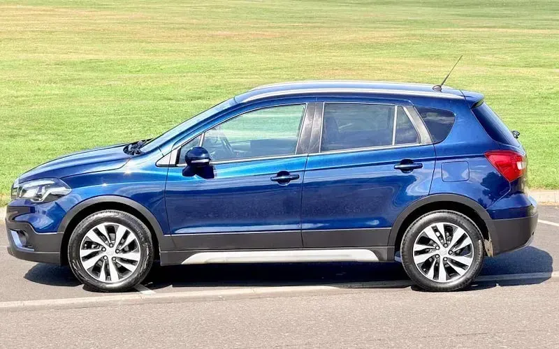 Used Suzuki SX4 S-Cross SZ-T 111 HP (81 kW) 2017 Blue SUV