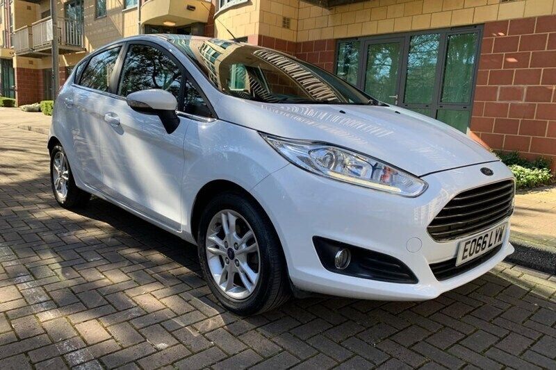 Used 2016 Ford Fiesta Zetec Hatchback | £7,995 (Fair price) - Image 1/1