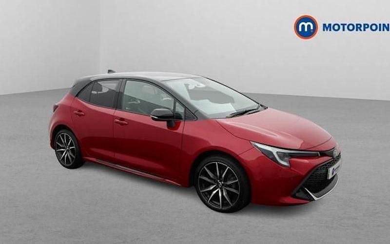 Used Toyota Corolla Sport 140 HP (102 kW) 2024 Red/black Hatchback