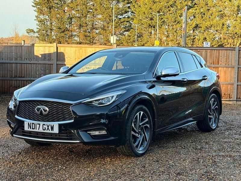 Black Used 2017 Infiniti Q30 Premium Hatchback | £8,100 (Fair price) - Image 1/4