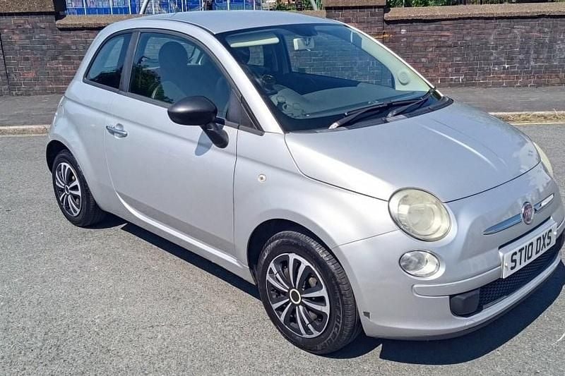 Used Fiat 500 Pop 69 HP (50 kW) 2010 Silver Hatchback
