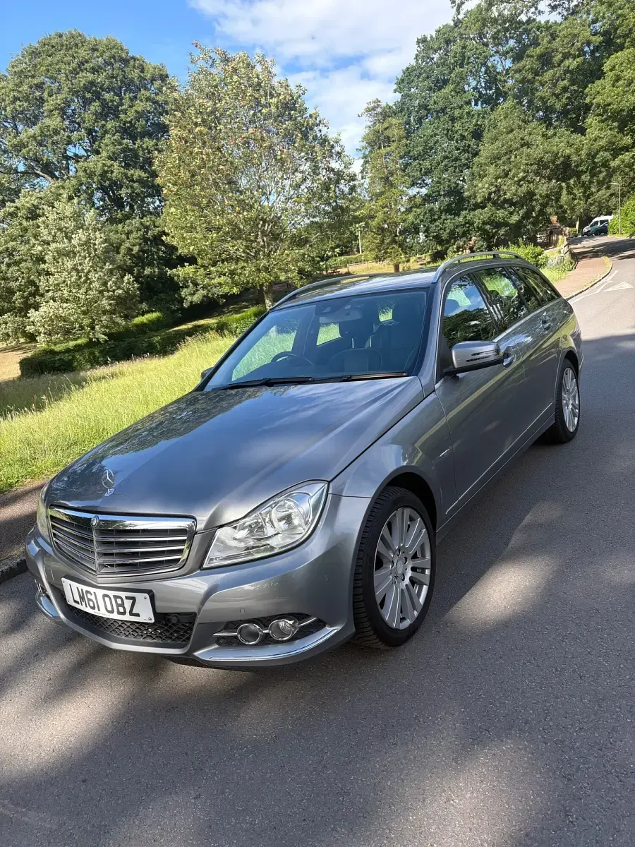 Used Mercedes C350 Elegance 2011 Silver Estate