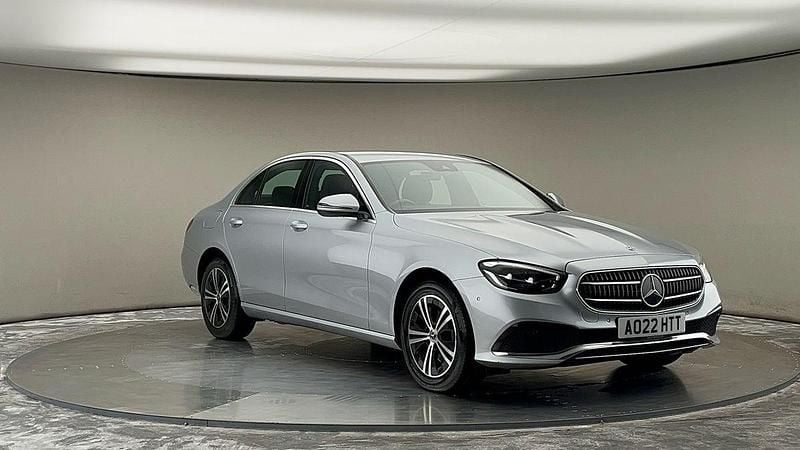 Hightech silver Used 2022 Mercedes E200 Sedan | £25,000 (Fair price) - Image 1/4
