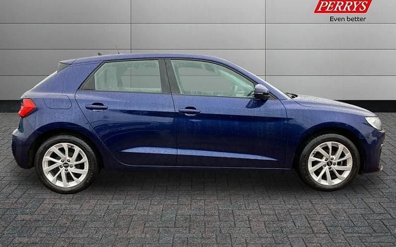 Used Audi A1 Sportback Sport 95 HP (69 kW) 2025 Hatchback
