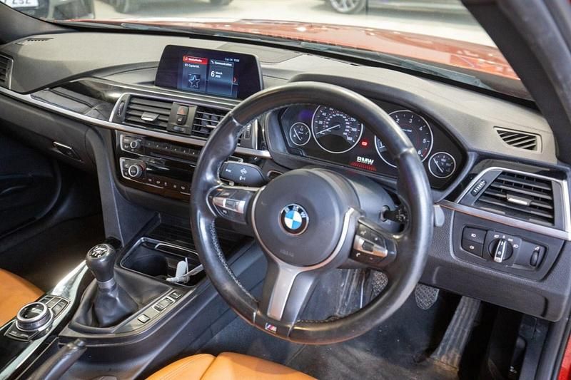 Used BMW 320 M Sport 190 HP (139 kW) 2018 Orange Estate