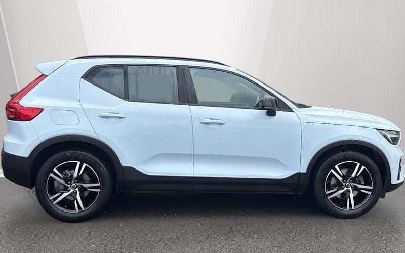 Used Volvo XC40 Plus 163 HP (119 kW) 2026 SUV