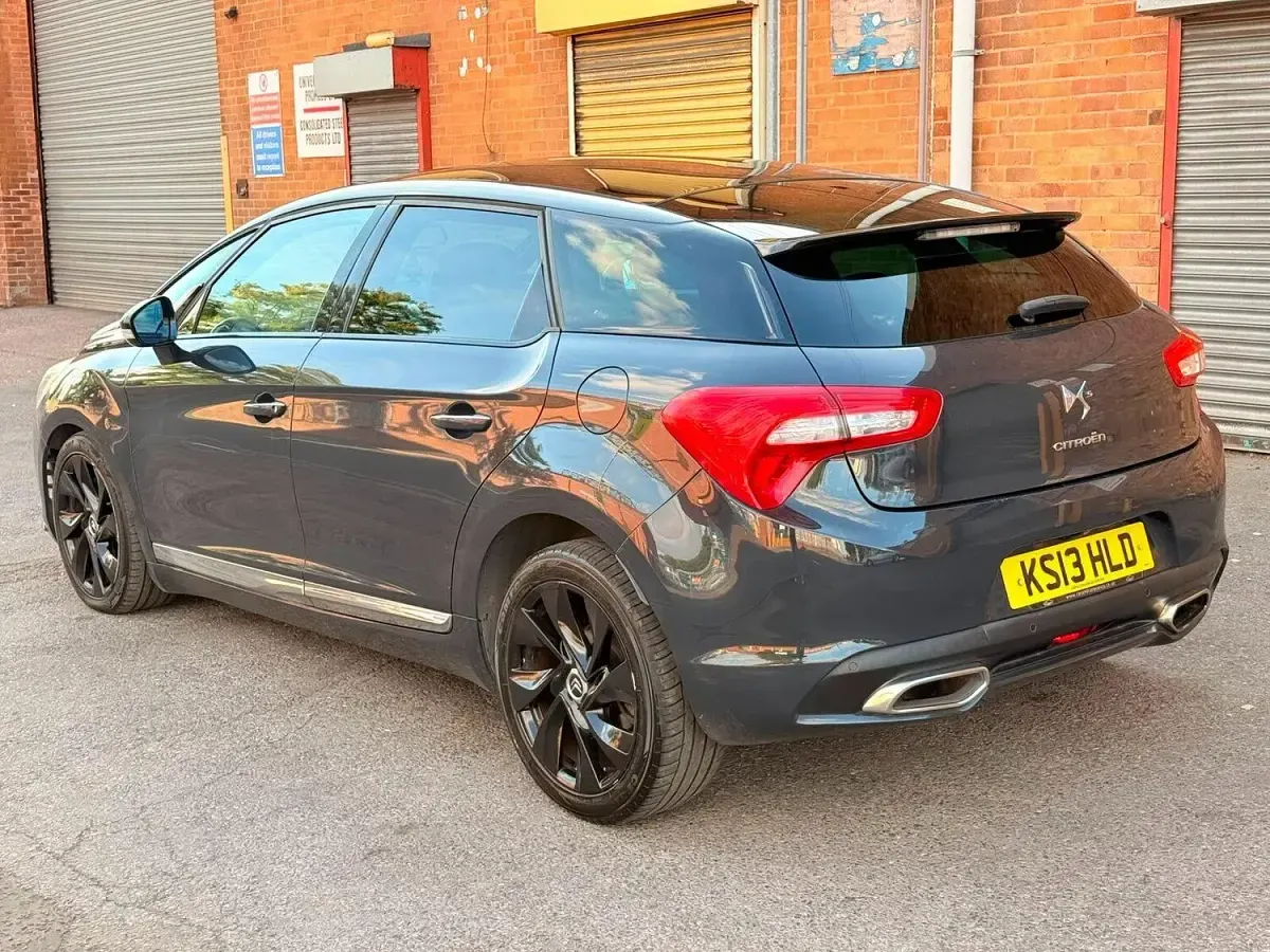 Used Citroën DS5 2013 Grey Hatchback