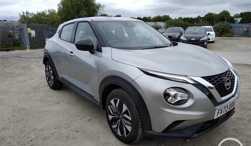 Silver Used 2023 Nissan Juke Acenta SUV | £14,995 (A bit pricey) - Image 1/4