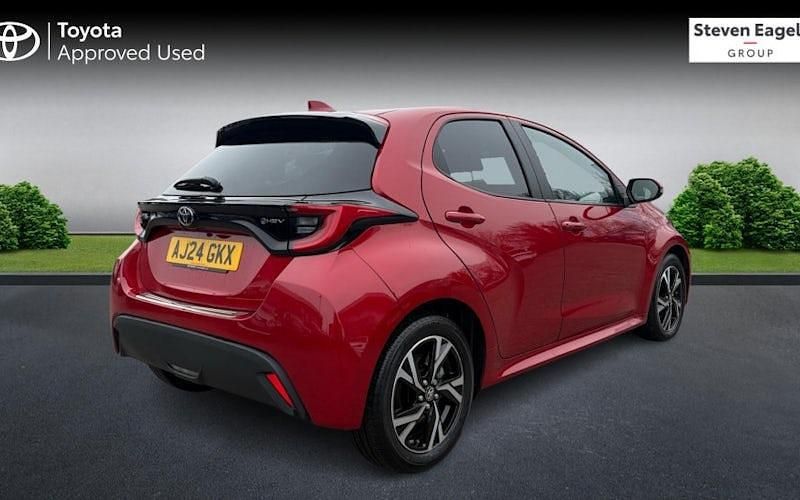 Used Toyota Yaris Hybrid Design 116 HP (85 kW) 2026 Hatchback