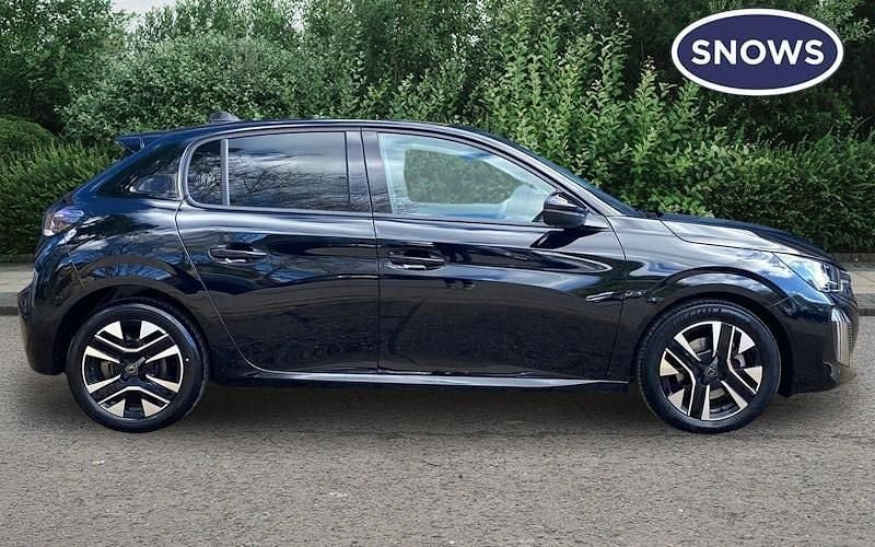 Used Peugeot 208 Allure 101 HP (74 kW) 2025 Black Hatchback