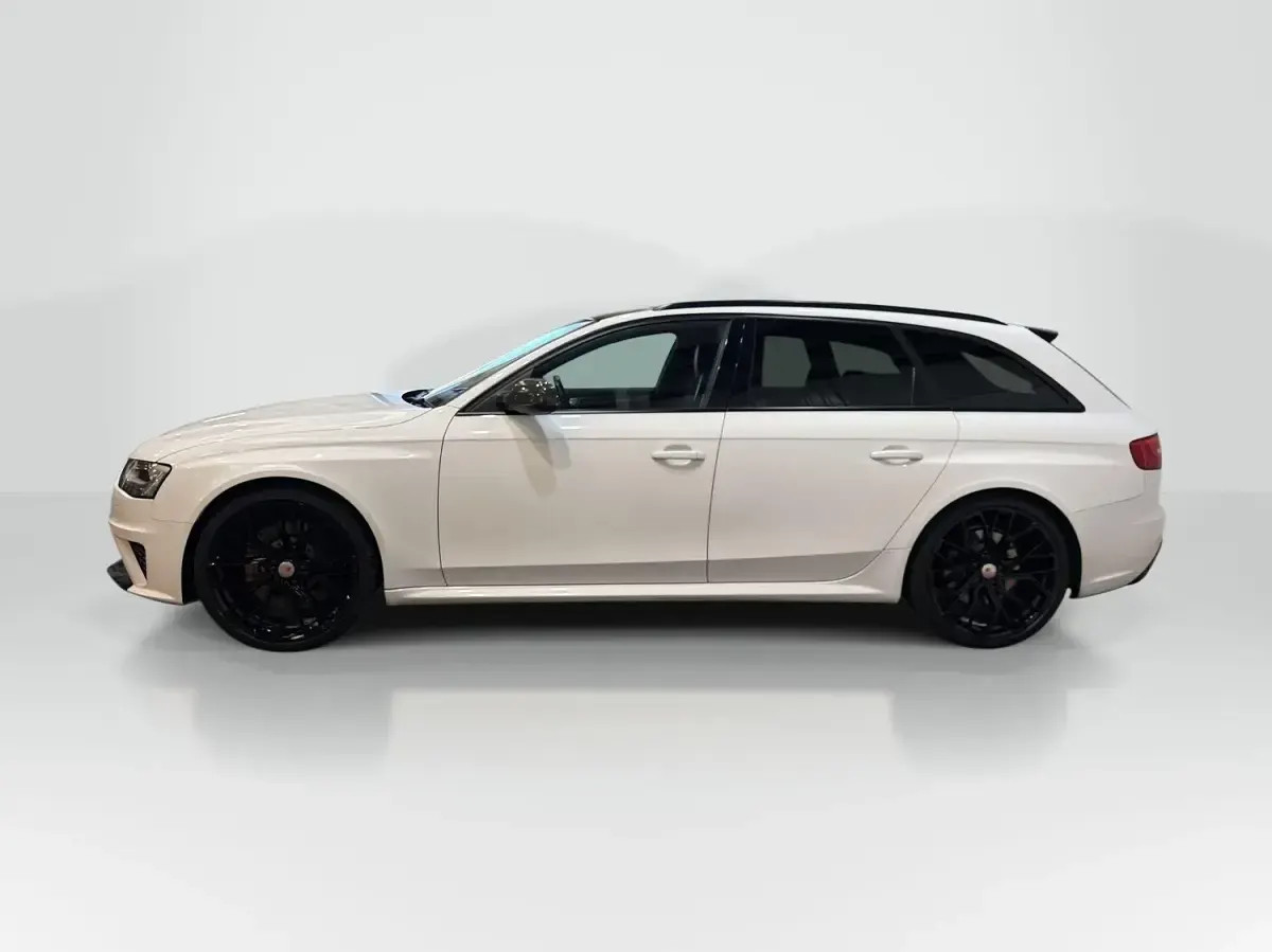 Used Audi RS4 Comfort 444 HP (326 kW) 2015 White Estate