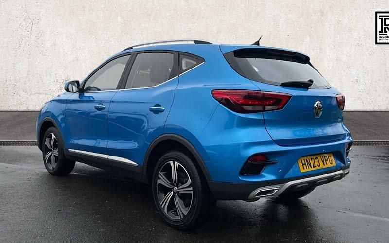 Used MG ZS Excite 111 HP (81 kW) 2023 Blue SUV