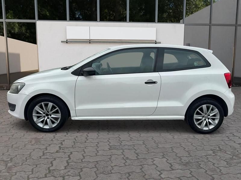 Begagnad VW Polo S 2012 Vit Halvkombi