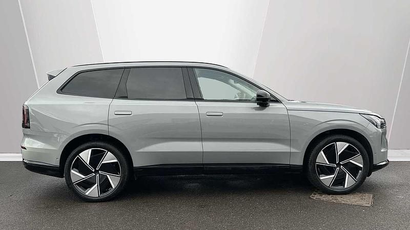 Used Volvo EX90 Performance 380 kW (517 HP) 2025 Grey SUV