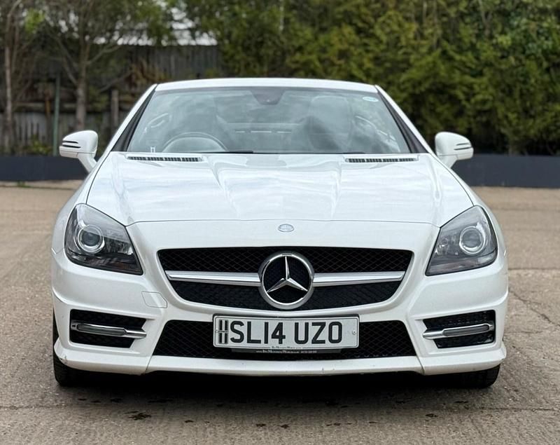 Used Mercedes SLK250 AMG 2014 White Cabriolet