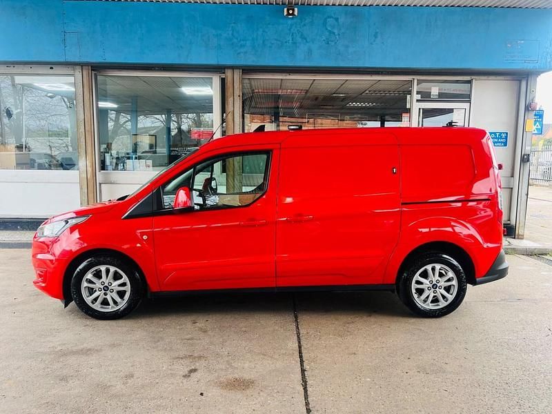 Used Ford Transit Connect Limited 120 HP (88 kW) 2023 Red MPV