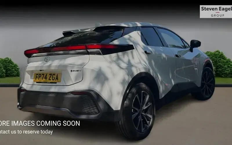 Used Toyota C-HR Design 223 HP (164 kW) 2026 SUV