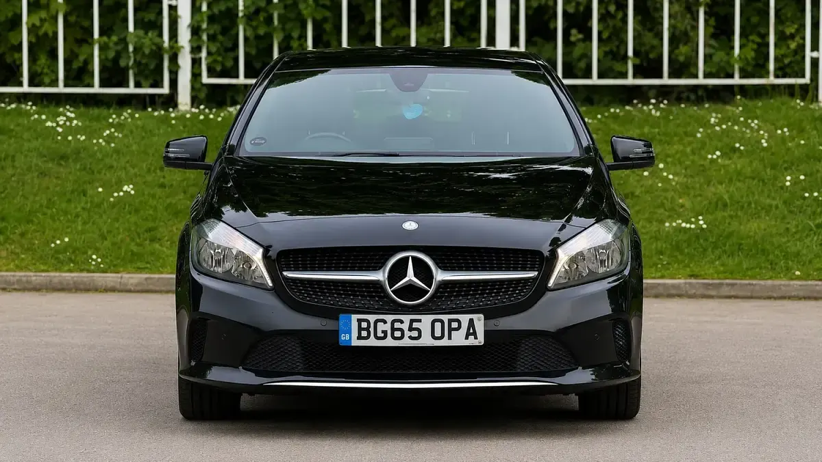 Used Mercedes A180 109 HP (80 kW) 2015 Black Hatchback