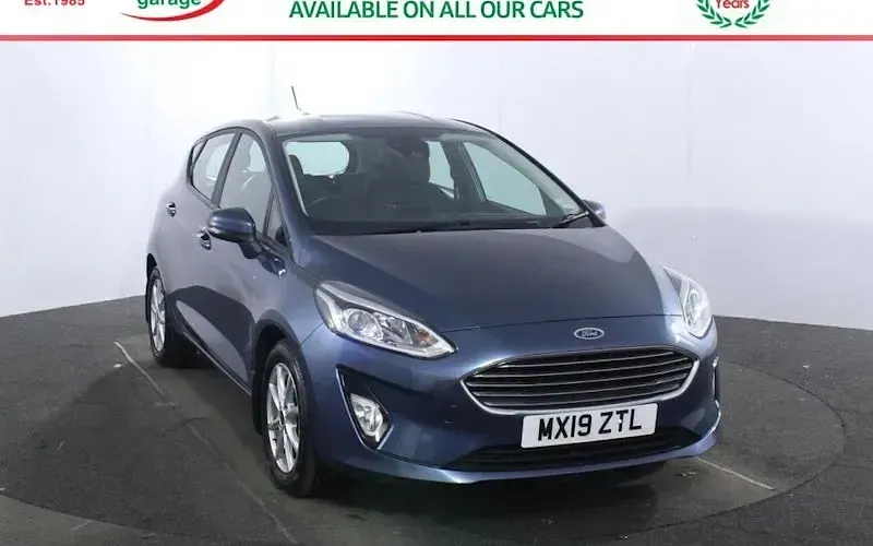 Used Ford Fiesta Zetec 101 HP (74 kW) 2019 Hatchback