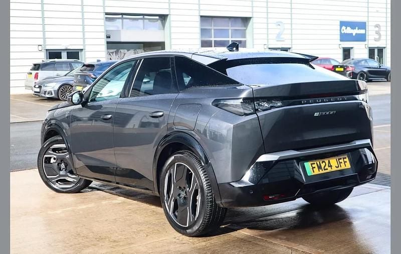 Used Peugeot e-3008 GTi 156 kW (213 HP) 2024 Grey SUV