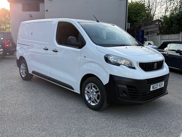 White Used 2021 Peugeot Expert Van | £11,988 (Fair price) - Image 1/1