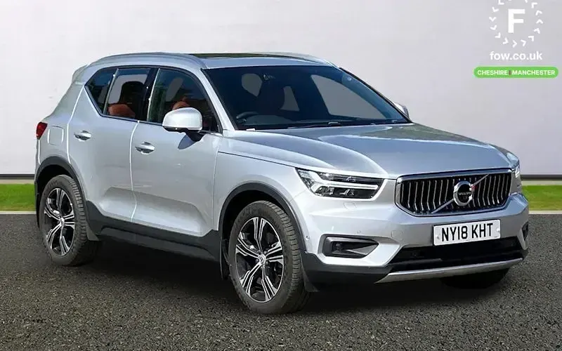 Begagnad Volvo XC40 Inscription 190 HK (139 kW) 2020 SUV