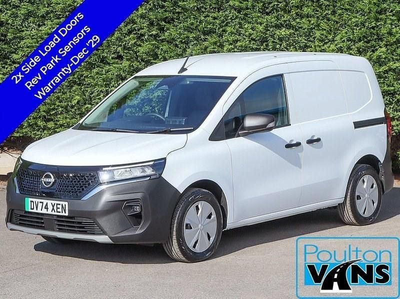 White Used 2024 Nissan Townstar Acenta MPV | £11,950 (Fair price) - Image 1/4