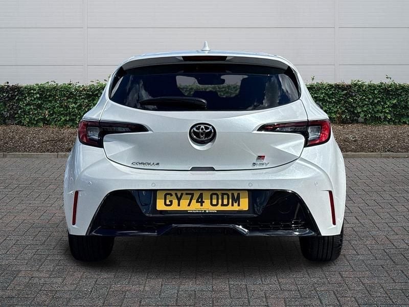 Used Toyota Corolla Sport 2024 White Hatchback
