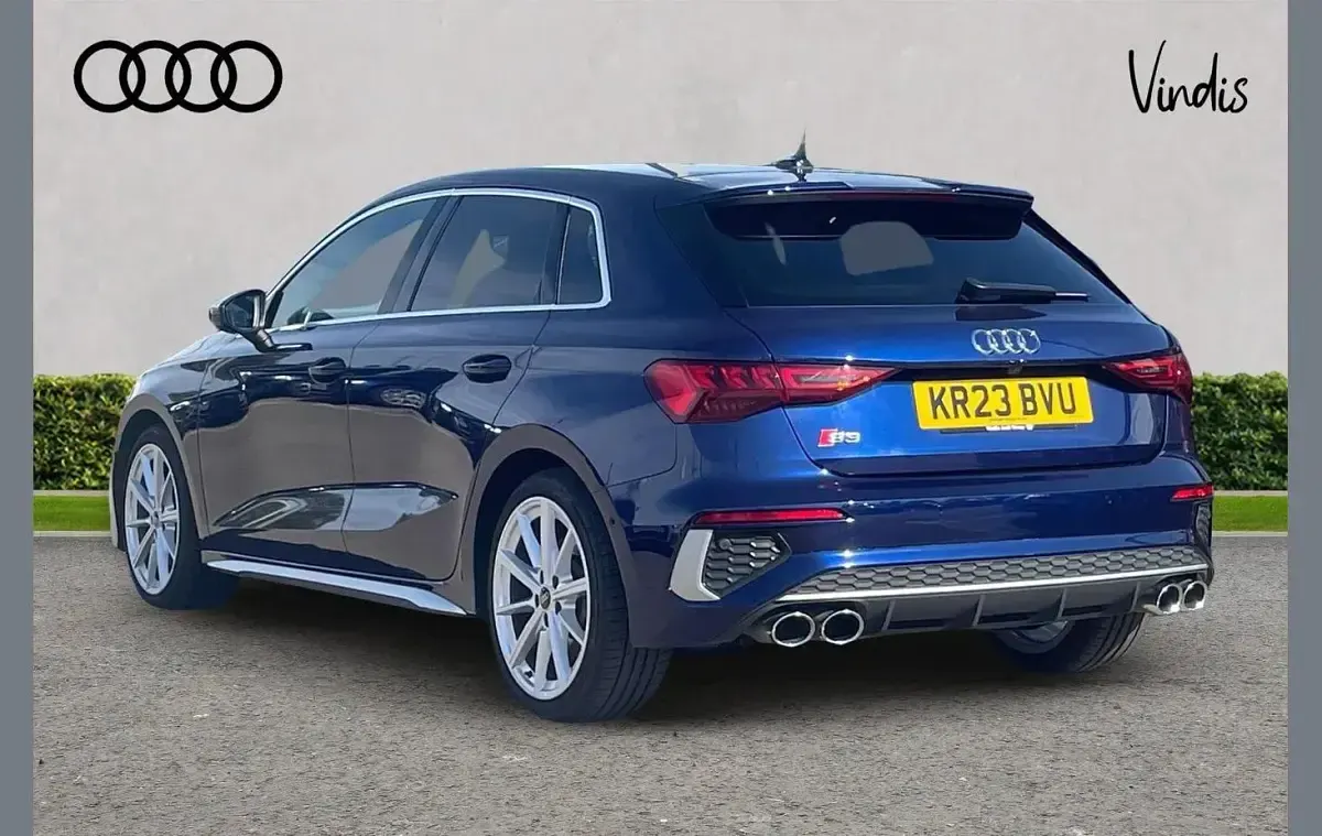 Used Audi S3 Sportback Comfort 310 HP (228 kW) 2023 Blue Hatchback