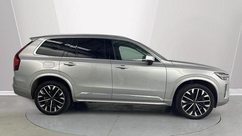 Used Volvo XC90 Ultra 247 HP (181 kW) 2025 Silver SUV