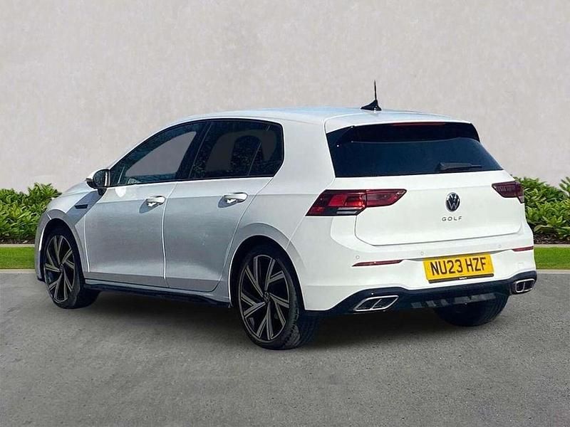 Used VW Golf VIII R-line 130 HP (95 kW) 2023 White Hatchback