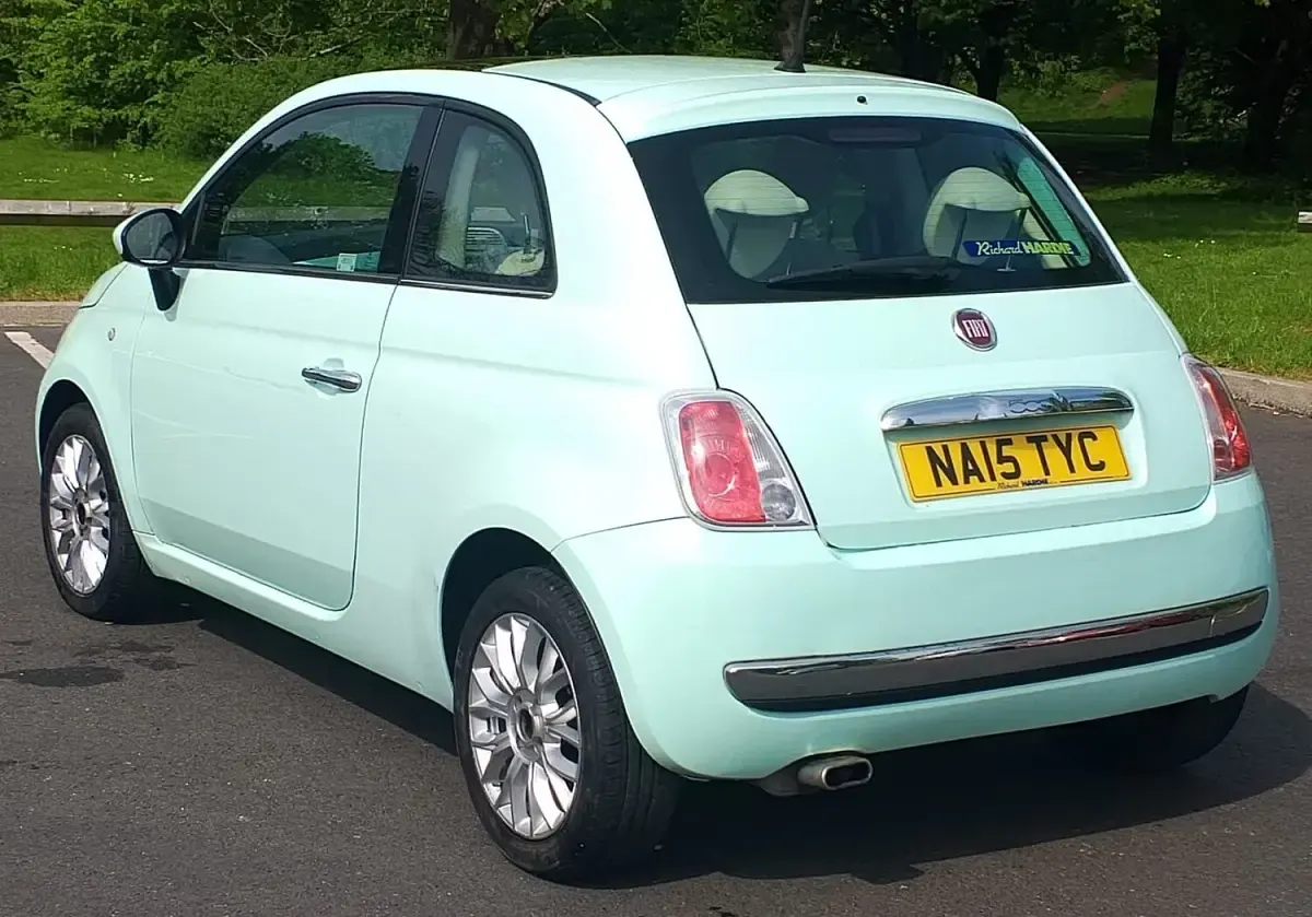 Used Fiat 500 Lounge 69 HP (50 kW) 2015 Green Hatchback