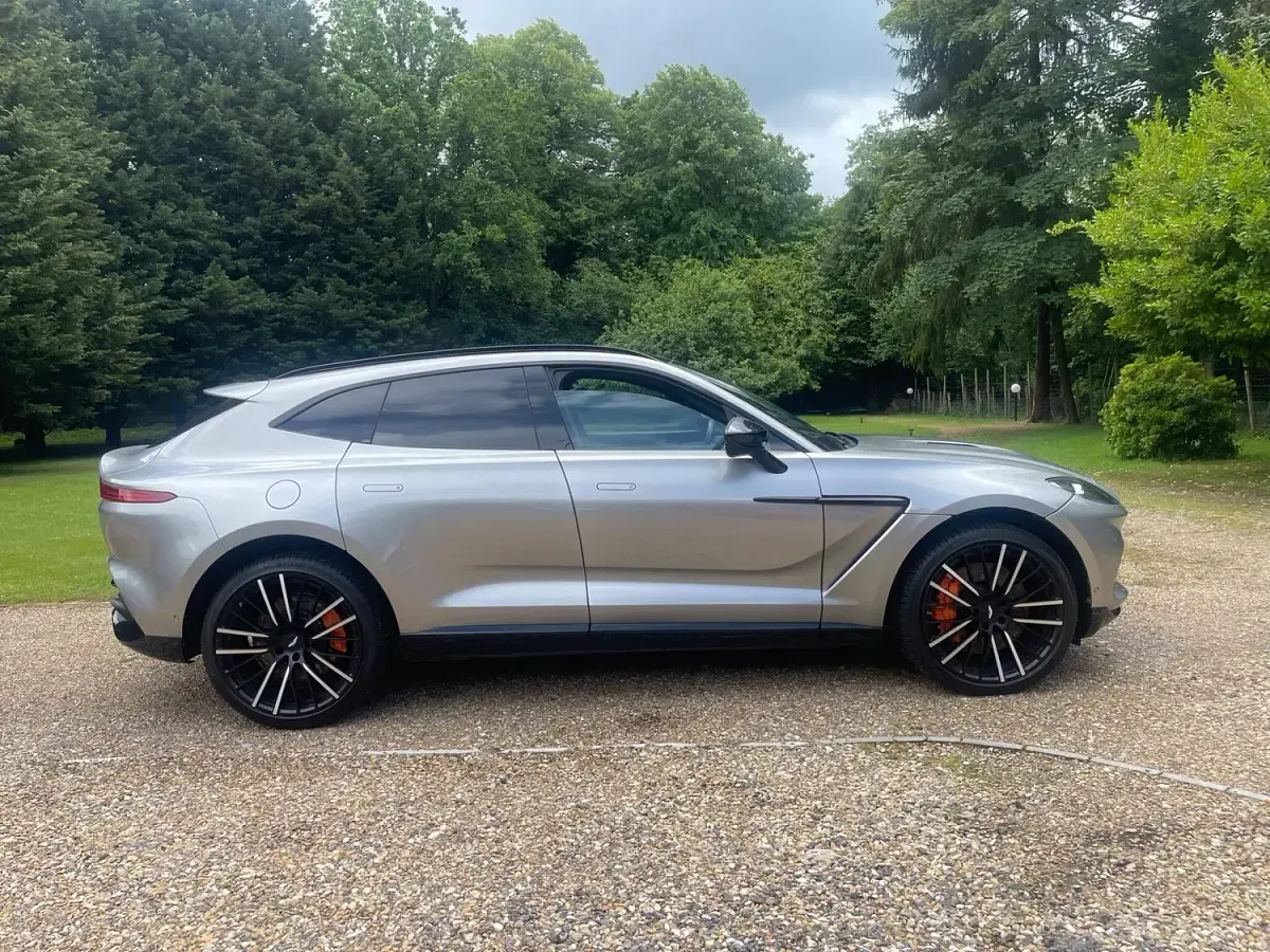 Used Aston Martin DBX 2024 Silver SUV