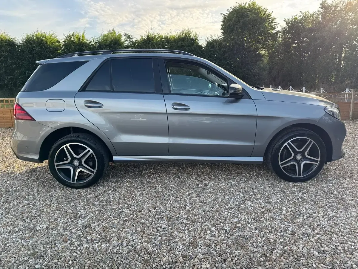 Used Mercedes GLE250 AMG line 204 HP (150 kW) 2015 Silver SUV