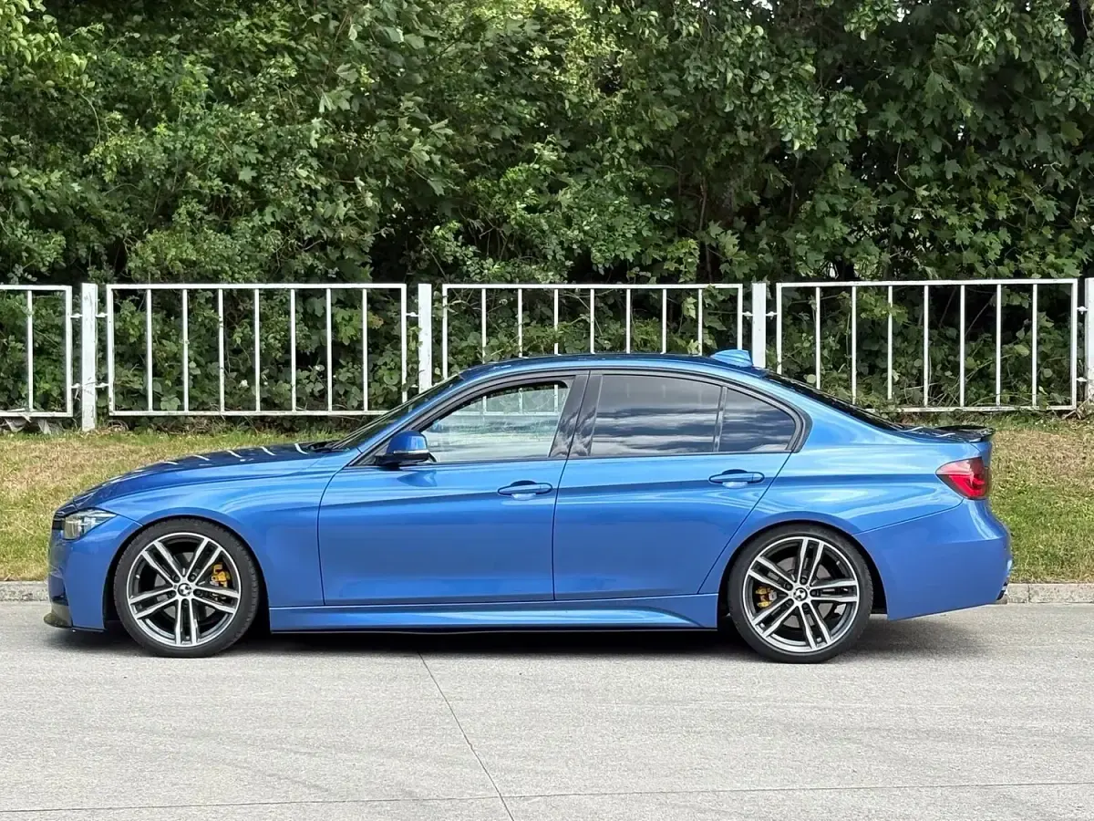Used BMW 330 M Sport 2016 Blue Sedan