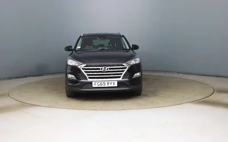 Used Hyundai Tucson SE 132 HP (97 kW) 2019 Black SUV