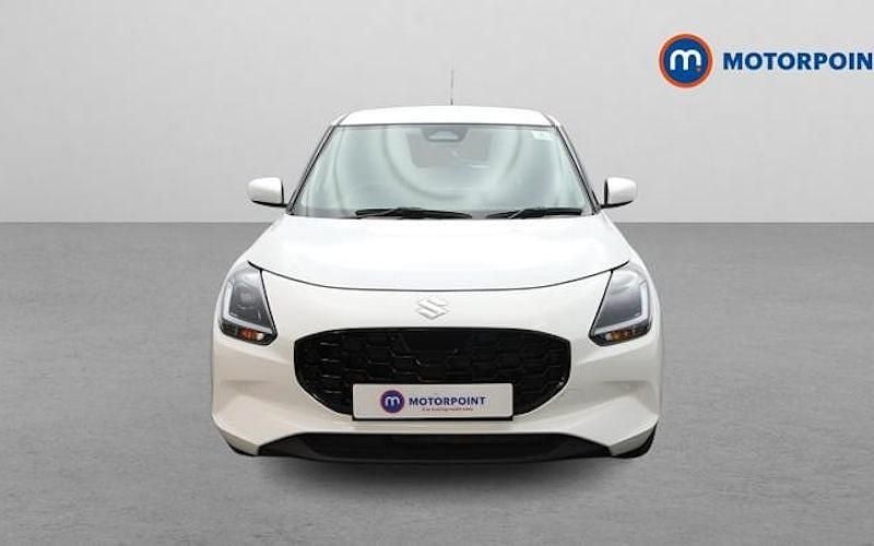 Used Suzuki Swift 82 HP (60 kW) 2025 White Hatchback