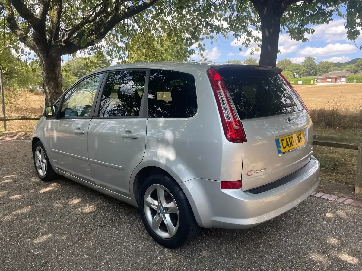Used Ford C-MAX Zetec 115 HP (84 kW) 2010 Silver MPV