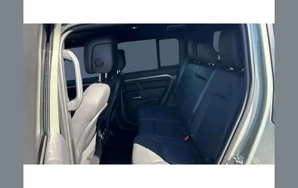 Used Land Rover Defender HSE Dynamic 245 HP (180 kW) 2024 Green SUV
