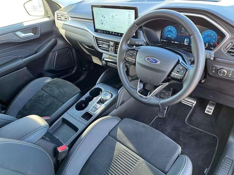 Usado Ford Kuga Active 239 CV (175 kW) 2025 Verde SUV
