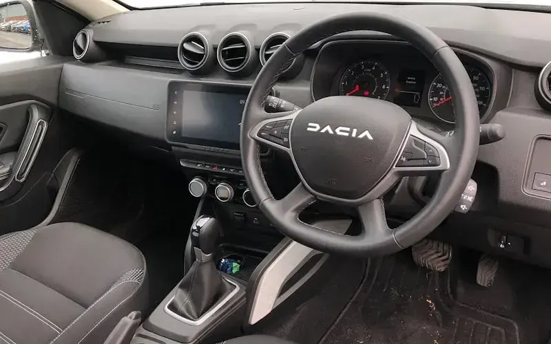 Usado Dacia Duster Journey 150 CV (110 kW) 2023 Blanco SUV