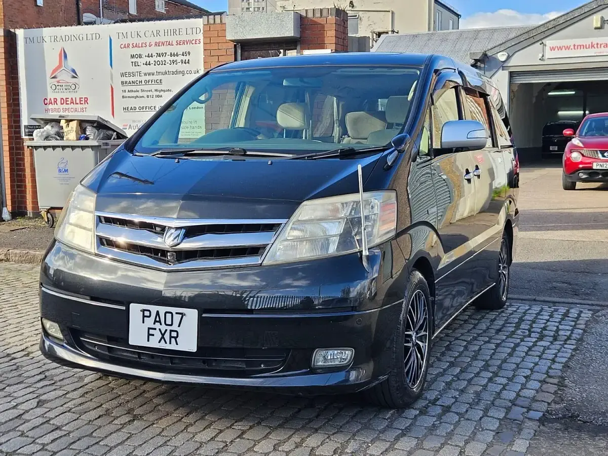 Used Toyota Alphard 159 HP (116 kW) 2007 Black MPV
