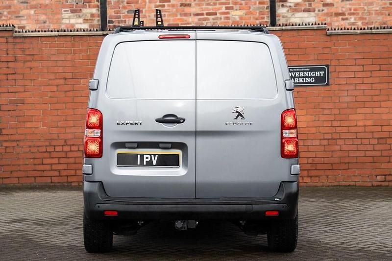 Used Peugeot Expert Premium 2021 Grey Van