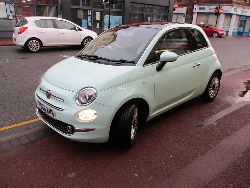 Used Fiat 500 Lounge 69 HP (50 kW) 2016 Green Hatchback