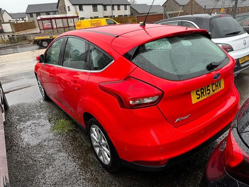 Used Ford Focus Titanium 2015 Red Hatchback