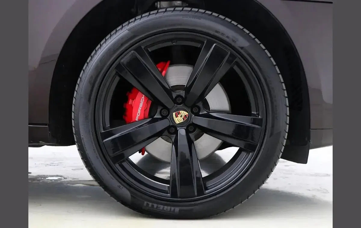 Used Porsche Macan S 374 HP (275 kW) 2023 Other SUV