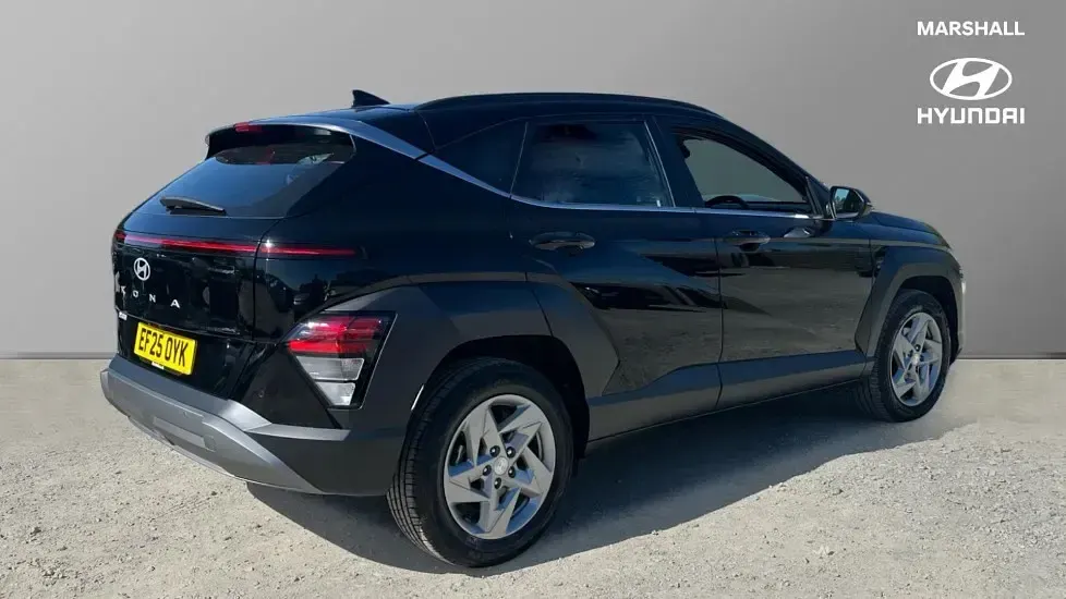 Used Hyundai Kona Advanced 138 HP (101 kW) 2025 Black SUV