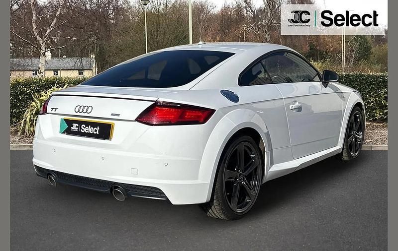 Used Audi TT Black Edition 184 HP (135 kW) 2018 White Coupe